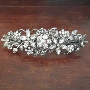 Silver Rhinestones Floral & Leaf Hair Barrett